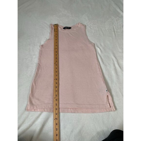 The North Face light pink sleeveless lightweight spring summer tank top - Picture 8 of 8